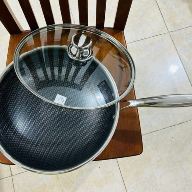Thiết kế vung kính cường lực chịu nhiệt