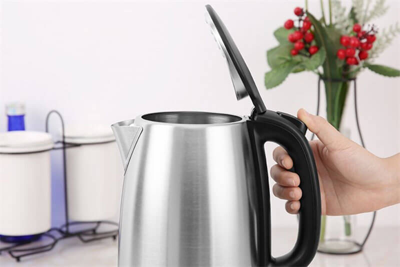 Dung tích 1.7 lít – Đáp ứng nhu cầu sinh hoạt hàng ngày