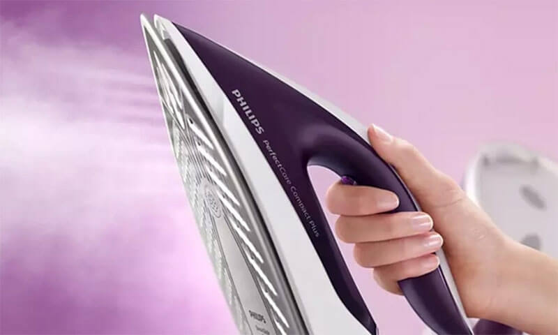 Hơi phun áp suất cao – Đánh bay nếp nhăn cứng đầu nhanh chóng