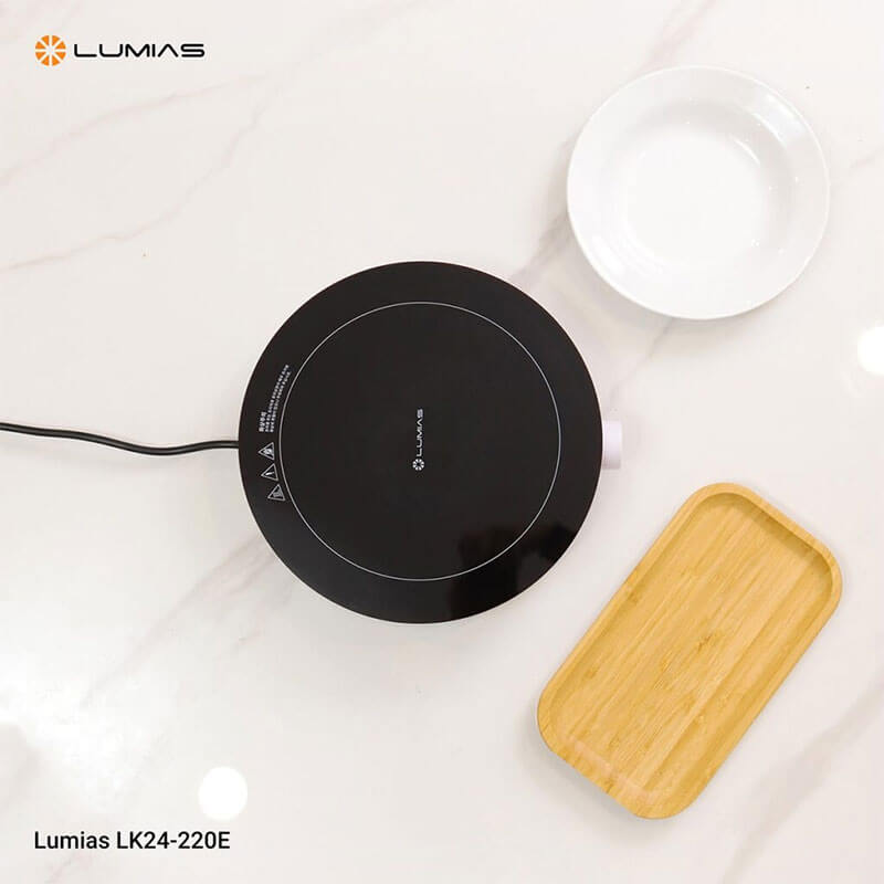 Thiết kế hiện đại với mặt kính Ceramic cao cấp và thân máy ABS bền bỉ