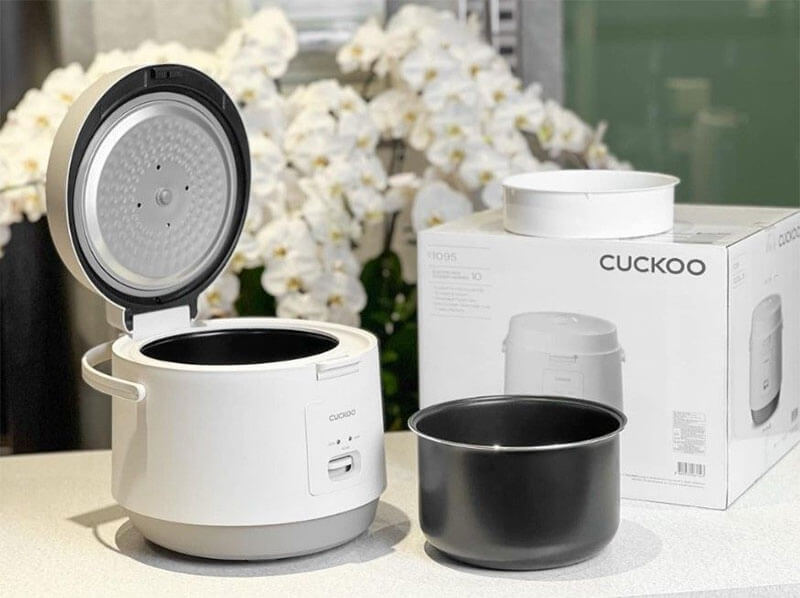 Nồi cơm điện Cuckoo CR-1095/WHVNCV - ảnh thực tế