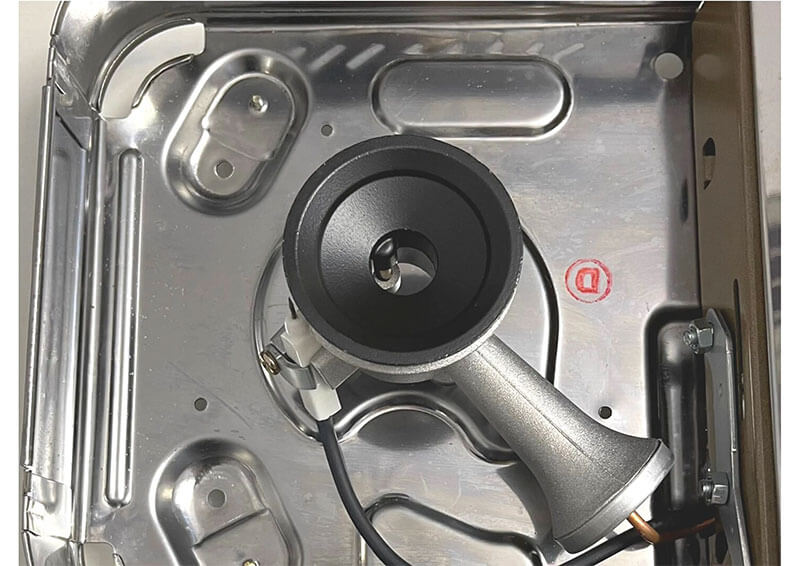 Hệ Thống Đầu Đốt Hiệu Suất Cao – Nấu Nhanh, Tiết Kiệm Gas