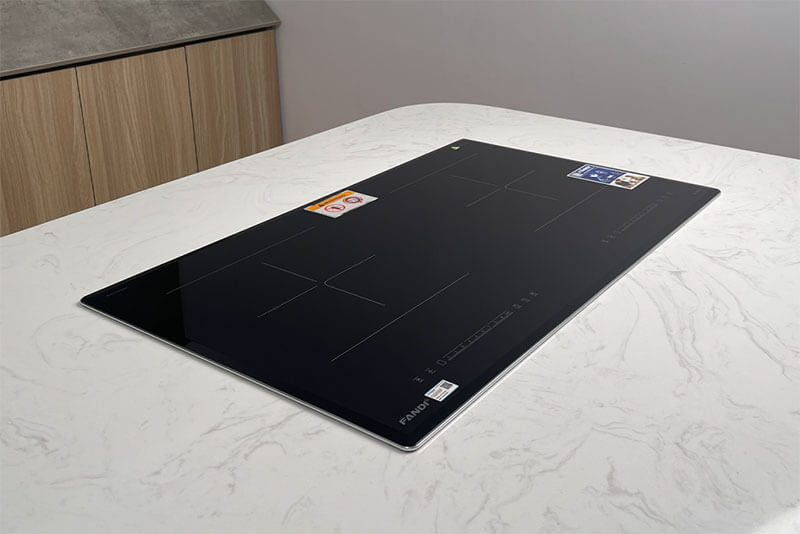 Hệ thống tính năng an toàn thông minh