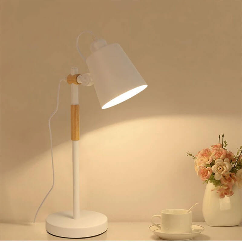 Kiểu dáng tinh giản – Đèn học để bàn Eco Protex tối ưu không gian